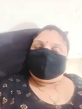 Snapshot of Cute-Aadhvita chatting on June 12, 2026, 7:50 am Cute-Aadhvita online show from June 12, 2026, 7:50 am