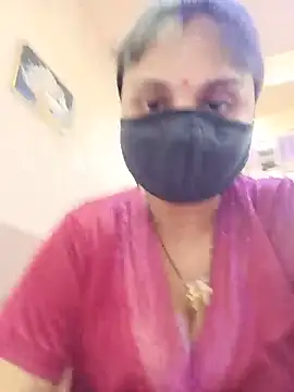 Snapshot of Cute-Aadhvita chatting on May 22, 2026, 3:26 am Cute-Aadhvita online show from May 22, 2026, 3:26 am