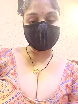 Snapshot of Cute-Aadhvita chatting on April 30, 2026, 3:19 pm Cute-Aadhvita online show from April 30, 2026, 3:19 pm