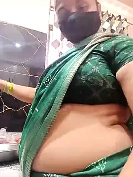 Snapshot of Cute-Aadhvita chatting on April 2, 2026, 7:15 am Cute-Aadhvita online show from April 2, 2026, 7:15 am