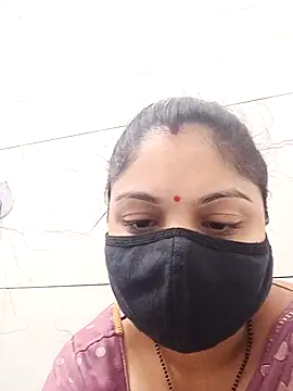 Snapshot of Cute-Aadhvita chatting on April 24, 2026, 1:51 am Cute-Aadhvita online show from April 24, 2026, 1:51 am