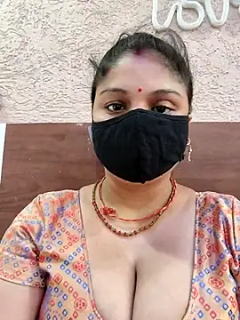 Snapshot of Cute-Aadhvita chatting on July 19, 2026, 1:25 am Cute-Aadhvita online show from July 19, 2026, 1:25 am