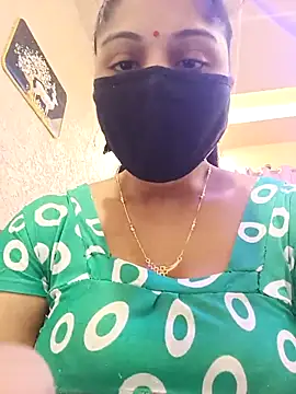 Cute-Aadhvita online show from February 17, 2026, 3:04 am