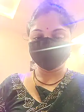 Snapshot of Cute-Aadhvita chatting on April 5, 2026, 2:29 am Cute-Aadhvita online show from April 5, 2026, 2:29 am