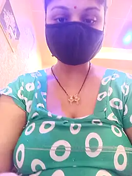 Snapshot of Cute-Aadhvita chatting on May 2, 2026, 1:22 am Cute-Aadhvita online show from May 2, 2026, 1:22 am