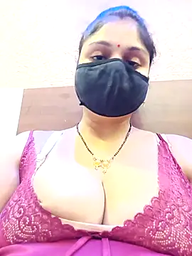 Snapshot of Cute-Aadhvita chatting on May 3, 2026, 6:55 pm Cute-Aadhvita online show from May 3, 2026, 6:55 pm