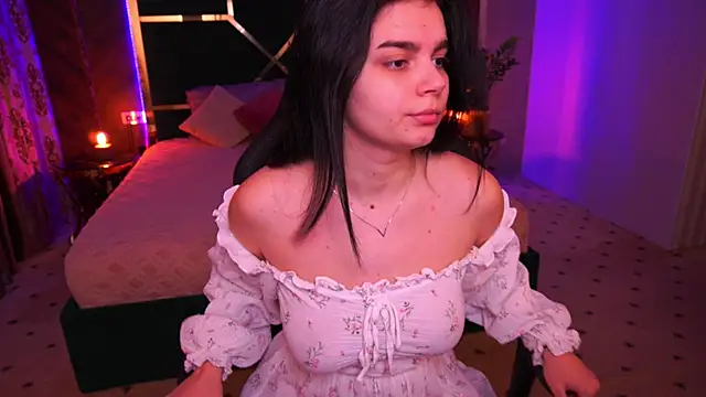 Snapshot of ShinyShyy chatting on March 3, 2025, 1:34 pm ShinyShyy online show from March 3, 2025, 1:34 pm