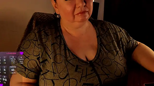 Snapshot of SexxyDreams1 chatting on February 13, 2025, 6:09 am SexxyDreams1 online show from February 13, 2025, 6:09 am