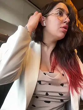 VikiDemi online show from March 2, 2025, 1:42 pm