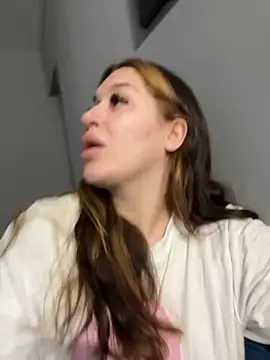 VikiDemi online show from September 11, 2025, 6:41 pm