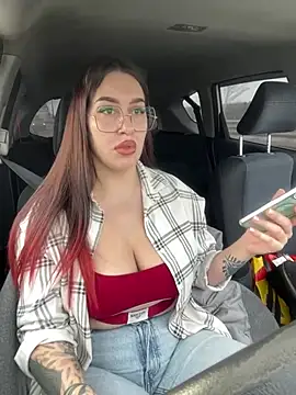 VikiDemi online show from February 25, 2025, 11:43 am