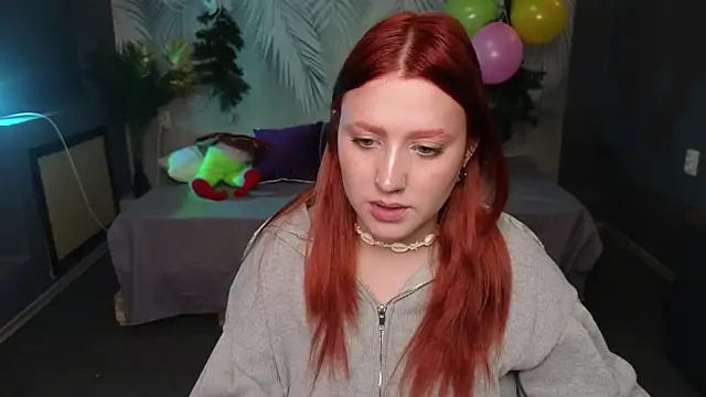 Snapshot of Ruby_Rubarb chatting on January 14, 2025, 2:53 pm Ruby Rubarb online show from January 14, 2025, 2:53 pm