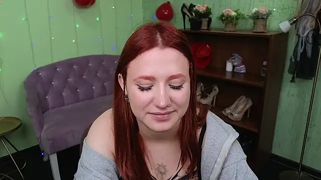 Snapshot of Ruby_Rubarb chatting on February 13, 2025, 4:17 pm Ruby Rubarb online show from February 13, 2025, 4:17 pm