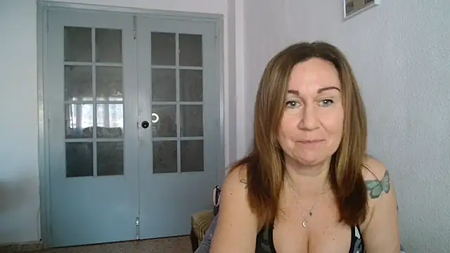 TamaraSweetxo online show from March 12, 2025, 4:35 pm