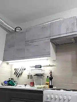 SweetBerryBella online show from February 11, 2025, 1:09 pm