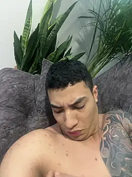 Snapshot of Robin_Rief chatting on January 16, 2026, 11:25 am Robin Rief online show from January 16, 2026, 11:25 am