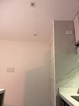 NicoleCut online show from February 18, 2026, 10:01 am