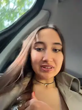 Snapshot of VelvetVixenI chatting on June 4, 2026, 4:00 pm VelvetVixenI online show from June 4, 2026, 4:00 pm