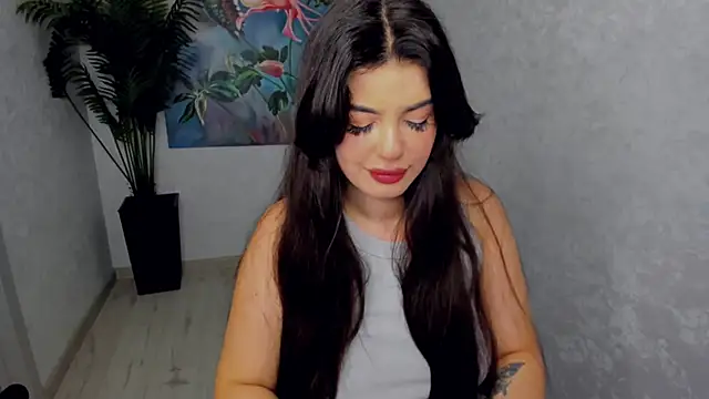 AlluringAriel online show from May 27, 2026, 4:42 am