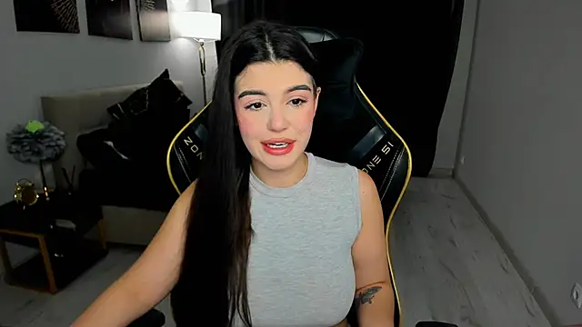 AlluringAriel online show from April 3, 2026, 7:20 pm