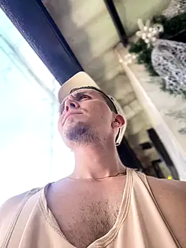 Snapshot of adam-rivera chatting on December 3, 2025, 5:01 pm adam-rivera online show from December 3, 2025, 5:01 pm