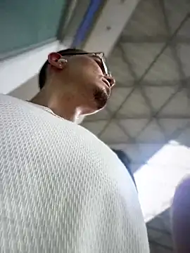 Snapshot of adam-rivera chatting on September 13, 2025, 4:29 pm adam-rivera online show from September 13, 2025, 4:29 pm