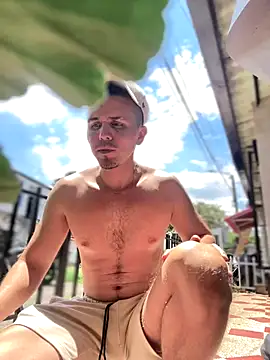 Snapshot of adam-rivera chatting on September 9, 2025, 4:16 pm adam-rivera online show from September 9, 2025, 4:16 pm