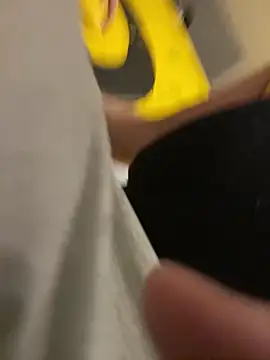 Snapshot of adam-rivera chatting on March 21, 2025, 9:56 pm adam-rivera online show from March 21, 2025, 9:56 pm