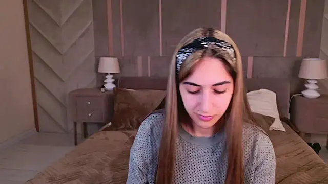 Teresa Stane online show from March 7, 2025, 8:13 am