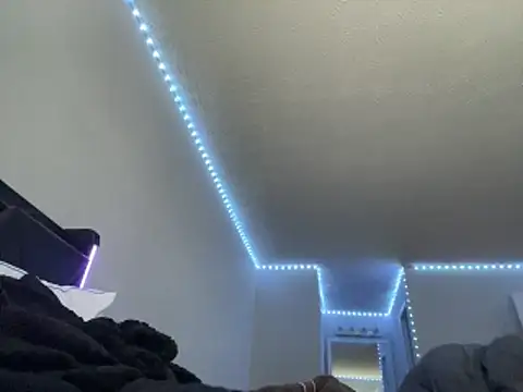 Snapshot of 1prettygem chatting on December 16, 2025, 6:23 pm 1prettygem online show from December 16, 2025, 6:23 pm