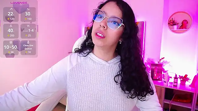 Aurora Brownn online show from March 14, 2025, 4:10 am