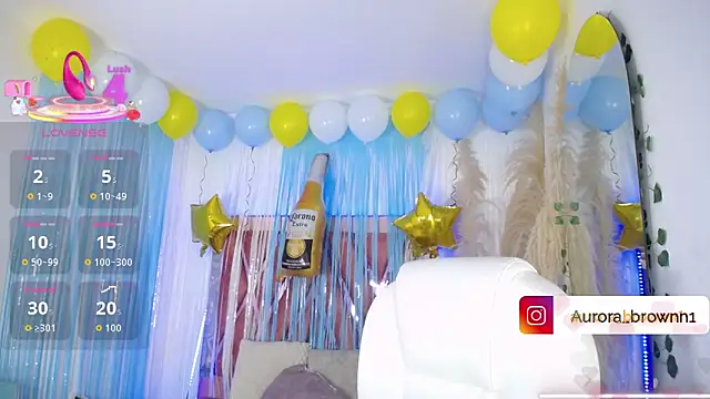 Aurora Brownn online show from September 30, 2025, 4:40 am