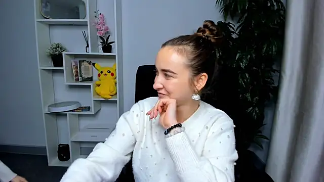 Snapshot of DoloresDias chatting on October 25, 2025, 8:31 pm DoloresDias online show from October 25, 2025, 8:31 pm