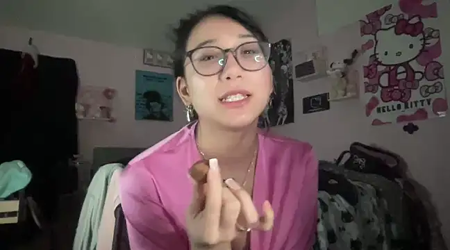 Snapshot of tokyobaby chatting on December 24, 2024, 6:11 am tokyobaby online show from December 24, 2024, 6:11 am