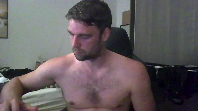 Snapshot of The_big_viking_ chatting on July 28, 2026, 7:39 pm The big viking online show from July 28, 2026, 7:39 pm