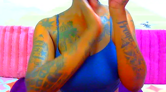 Snapshot of TattoedGoddessxx chatting on March 10, 2025, 6:23 pm TattoedGoddessxx online show from March 10, 2025, 6:23 pm