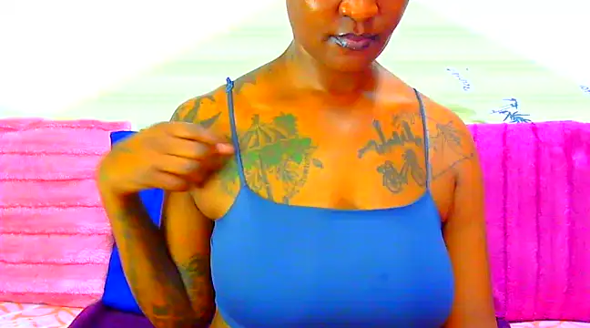 Snapshot of TattoedGoddessxx chatting on March 9, 2025, 9:57 pm TattoedGoddessxx online show from March 9, 2025, 9:57 pm