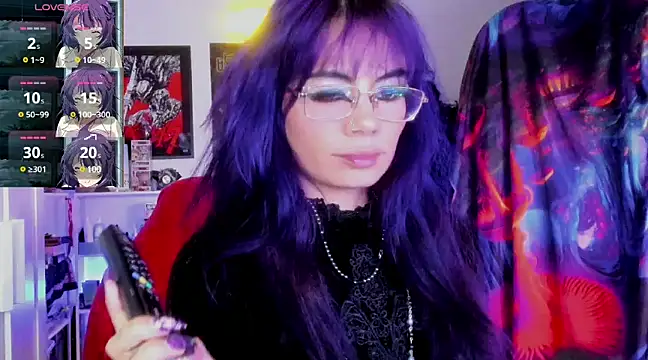 Snapshot of _sakae_ chatting on February 7, 2025, 12:31 am  sakae  online show from February 7, 2025, 12:31 am