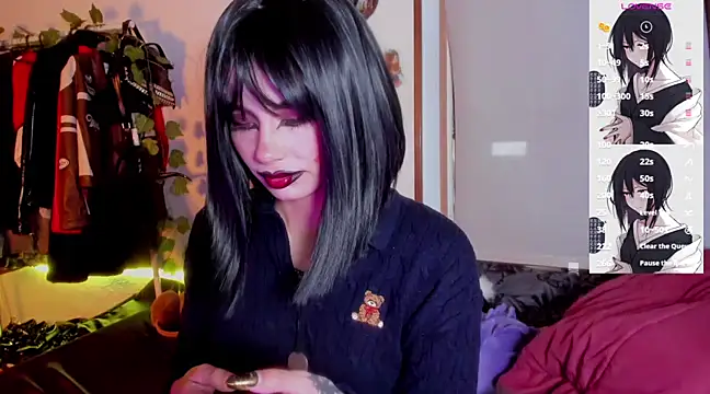 Snapshot of _sakae_ chatting on March 18, 2025, 10:37 pm  sakae  online show from March 18, 2025, 10:37 pm