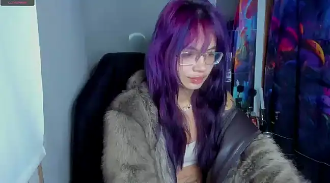 Snapshot of _sakae_ chatting on December 11, 2024, 10:27 pm  sakae  online show from December 11, 2024, 10:27 pm