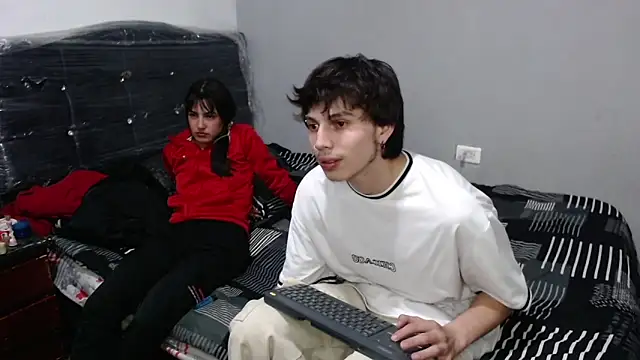 pervertsteens3 online show from December 22, 2024, 4:50 am