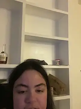 littlemissbabycakes online show from January 6, 2026, 2:21 pm