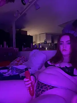 Snapshot of bree4205 chatting on December 12, 2024, 1:32 am bree4205 online show from December 12, 2024, 1:32 am