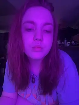 Snapshot of bree4205 chatting on December 31, 2024, 6:24 pm bree4205 online show from December 31, 2024, 6:24 pm