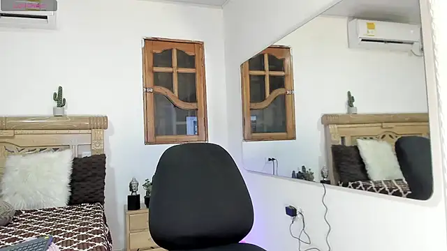 Snapshot of oriana_faddila chatting on March 14, 2026, 3:23 am oriana faddila online show from March 14, 2026, 3:23 am