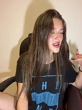 ally sunn  online show from December 26, 2024, 8:28 am