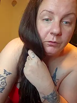 PeakabumPromo online show from April 14, 2026, 11:21 pm