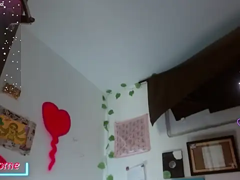 Melody200420 online show from November 27, 2025, 1:33 pm