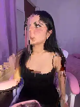 Snapshot of Emily-14 chatting on December 20, 2025, 8:17 am Emily-14 online show from December 20, 2025, 8:17 am