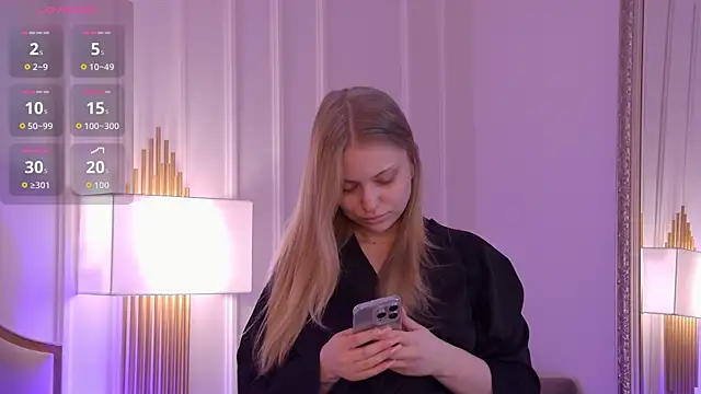 DorisHell online show from October 3, 2025, 3:09 am